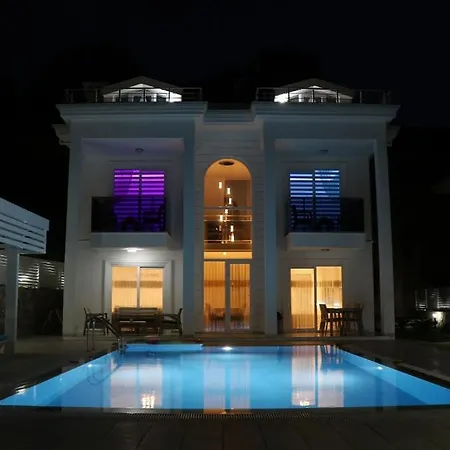 Usan Villa *